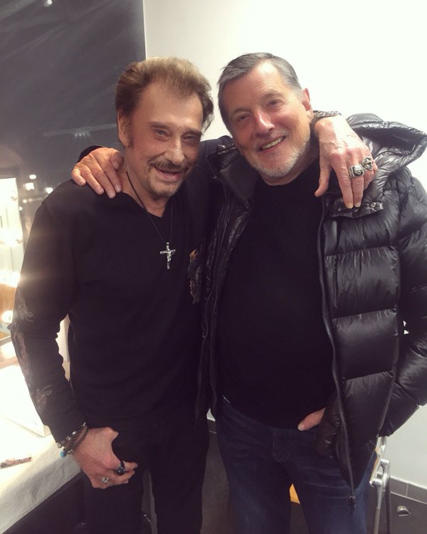 Retrovailles entre Johnny et son ancien producteur 26 fev 2016